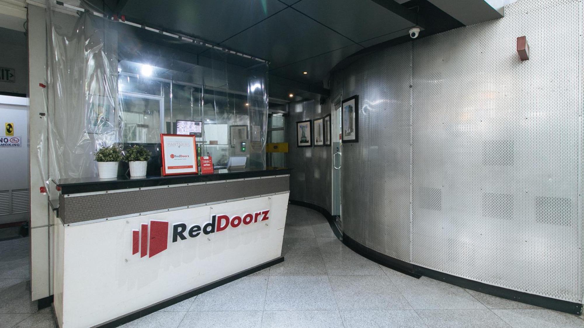 Reddoorz Plus At Banawe Quezon City Kültér fotó