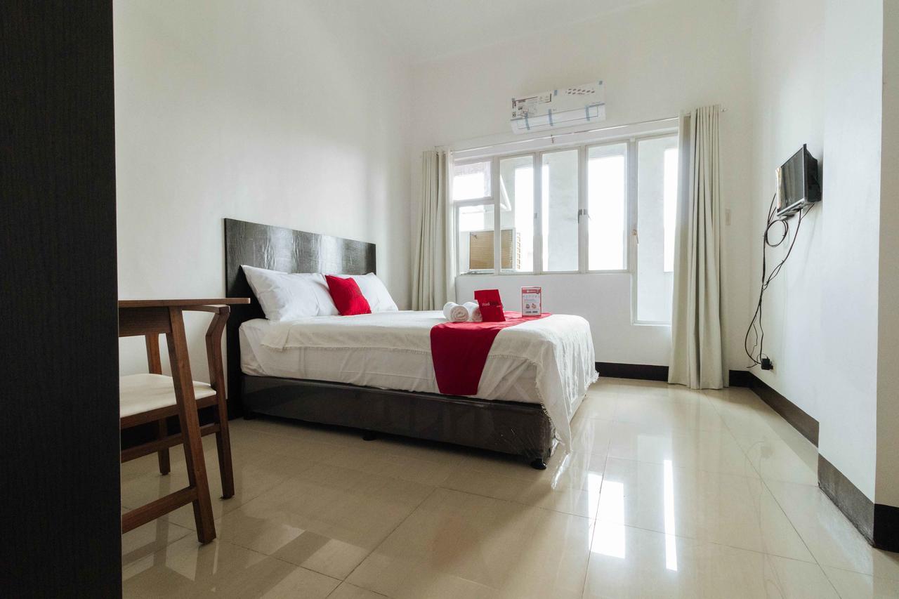 Reddoorz Plus At Banawe Quezon City Kültér fotó