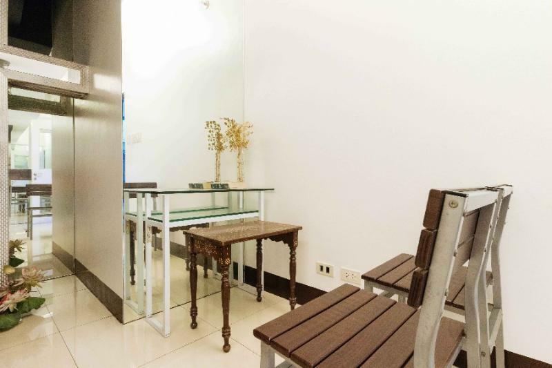 Reddoorz Plus At Banawe Quezon City Kültér fotó